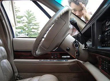 Universal Locksmith Store Dayton, OH 937-249-0877 Universal Locksmith Store Dayton, OH 937-249-0877 - 20-Car-Lockout